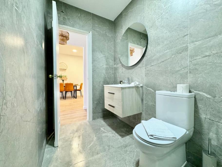 Spacious 3Bd Central Malaga With 2Bh & Ac Exterior photo